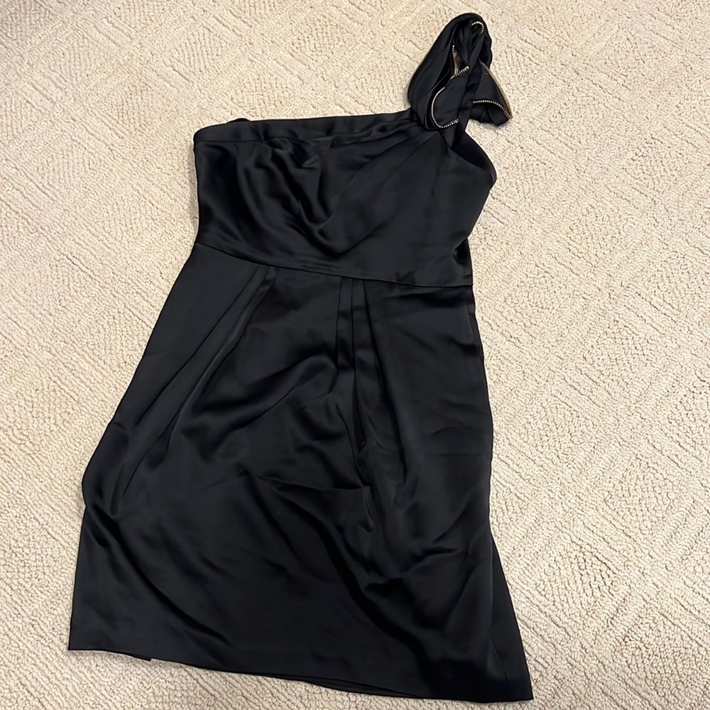 One Shoulder Dress with Pockets!